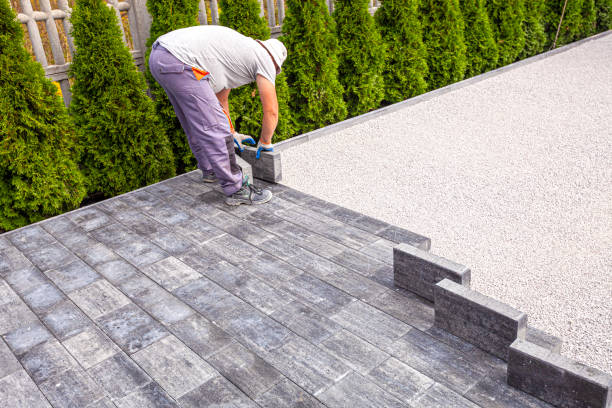 Best Driveway Paving Contractor  in Hartford, WI
